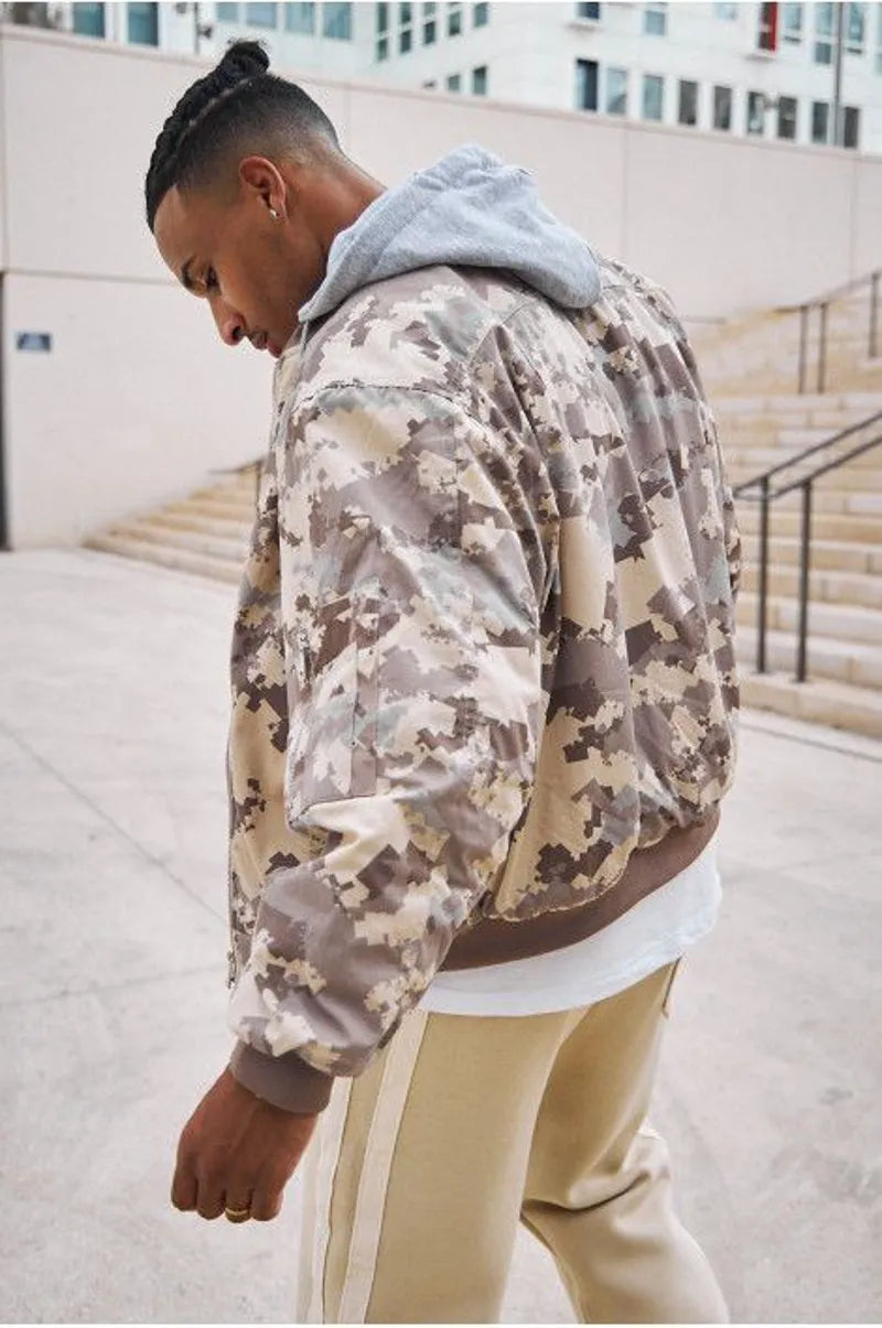 Two-tone hooded jacket in beige camouflage