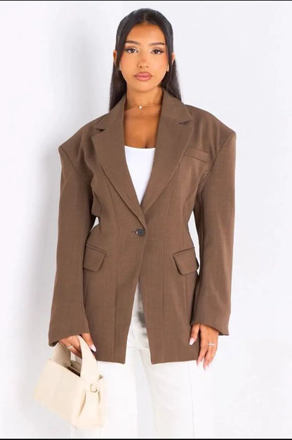 copy of Veste blazer camel à coupe droite ceinturée