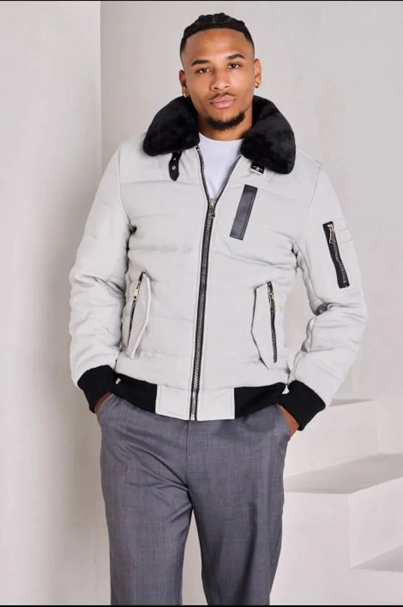 Quilted grey jacket with a fur collar