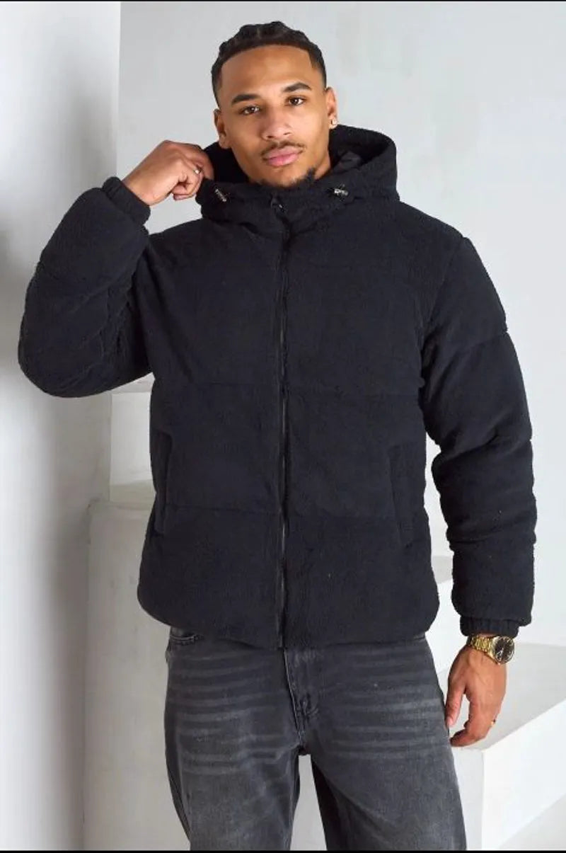 Veste noire à capuche style bomber effet mouton