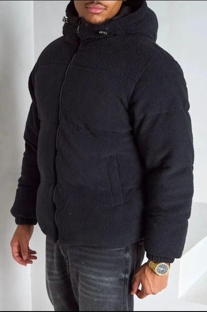 Veste noire à capuche style bomber effet mouton